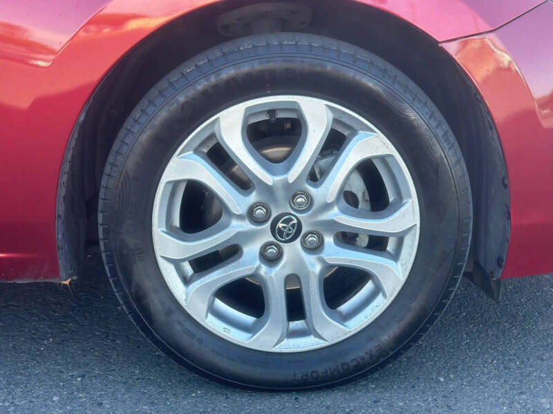 2017 Toyota Yaris iA