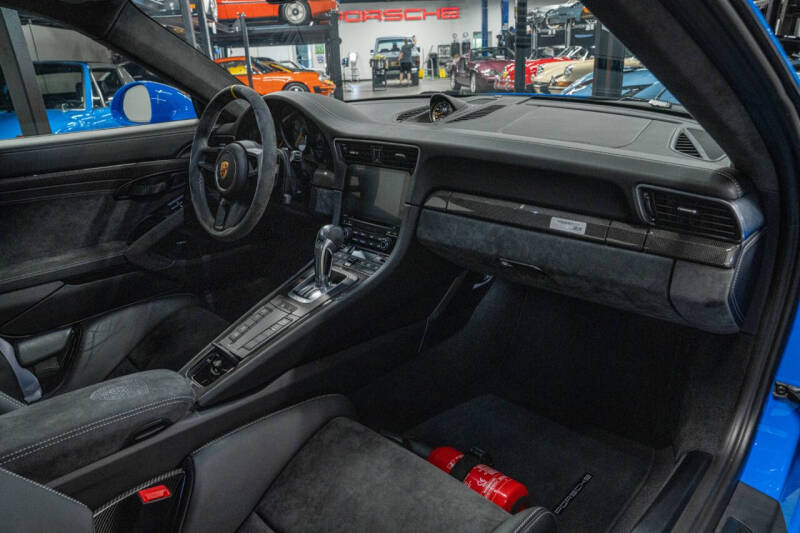 2018 Porsche 911 GT2 RS