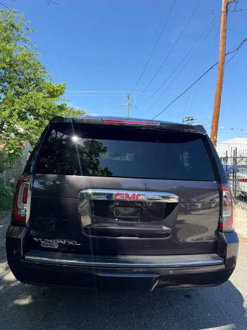 2017 GMC Yukon XL Denali