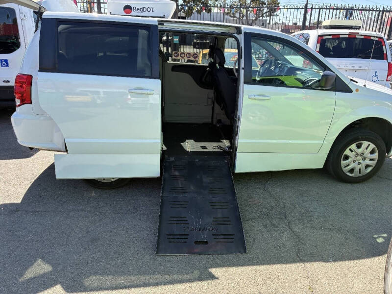 2018 Dodge Grand Caravan SE