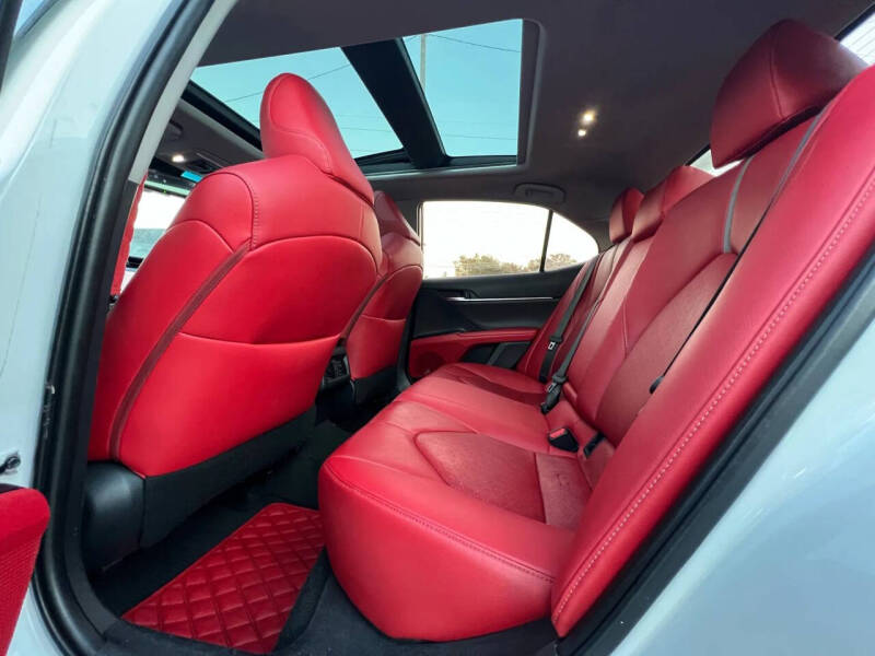 2019 Toyota Camry XSE