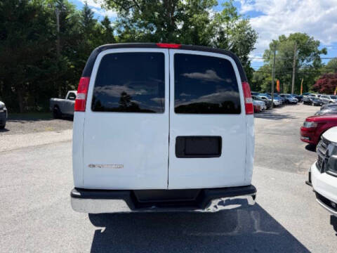 2017 Chevrolet Express LT 3500