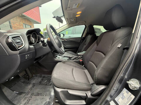 2016 Mazda MAZDA3 i Sport