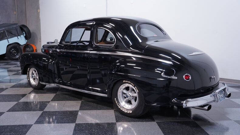 1947 Ford Deluxe