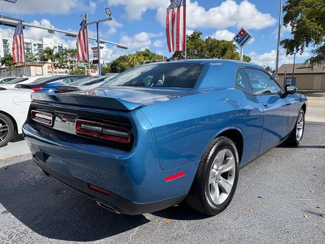 2021 Dodge Challenger SXT