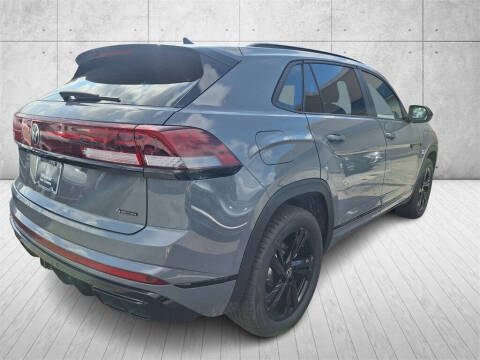 2026 Volkswagen Atlas Cross Sport SEL R-Line Black 4Motion