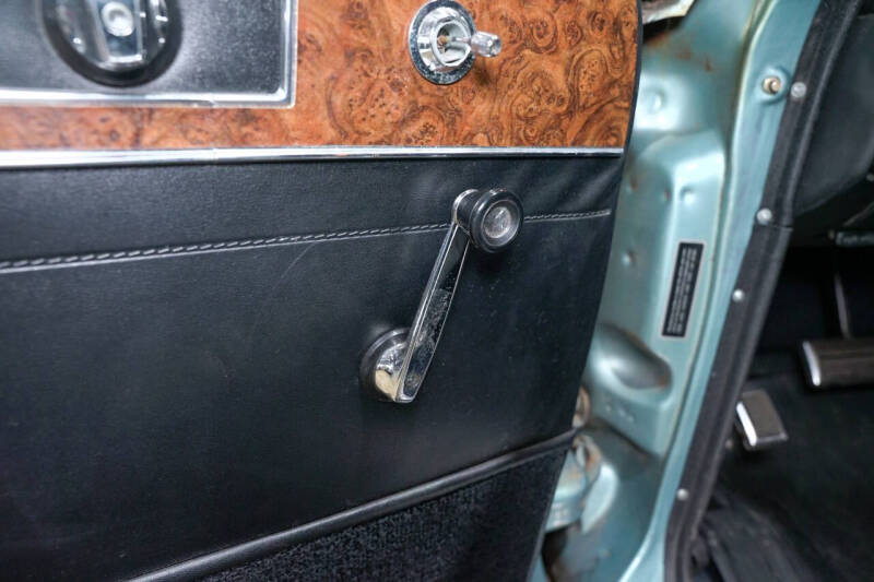 1968 Chrysler New Yorker