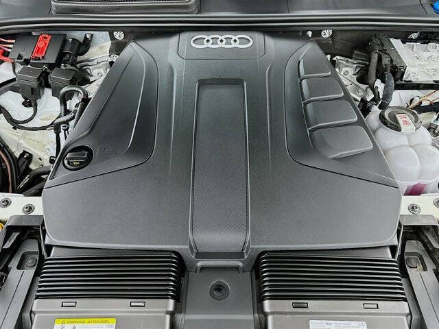 2025 Audi Q7 quattro Premium Plus 45 TFSI