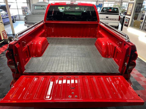 2004 Chevrolet Silverado 1500 SS