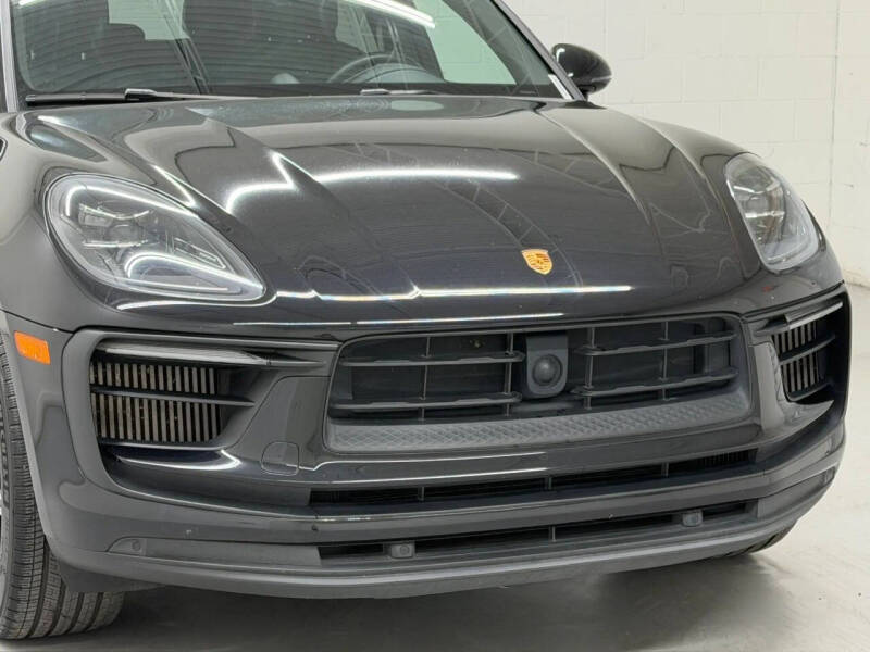 2022 Porsche Macan S