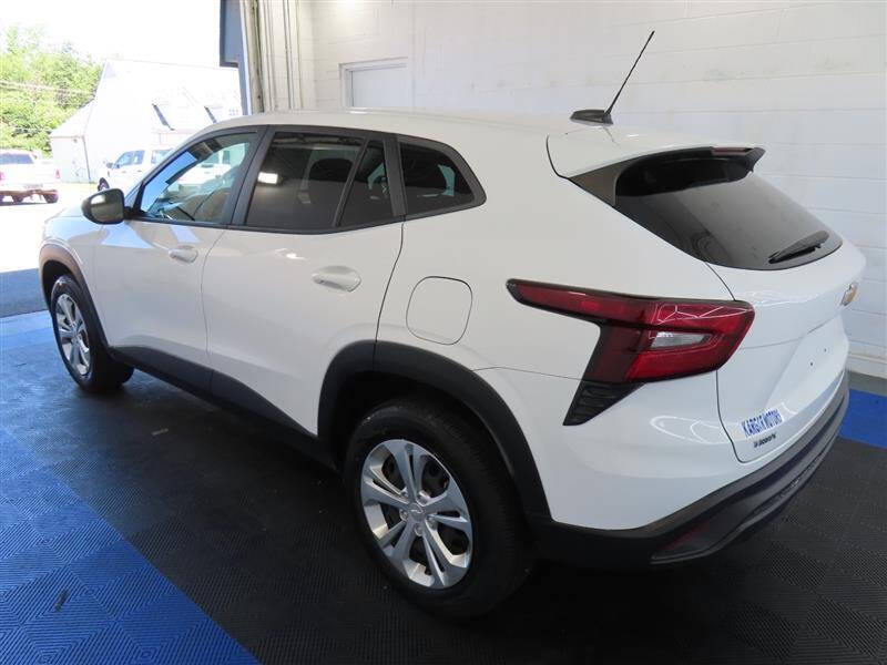 2024 Chevrolet Trax LS