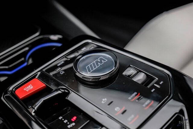 2025 BMW M5