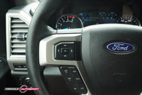 2017 Ford F-350 Super Duty Lariat