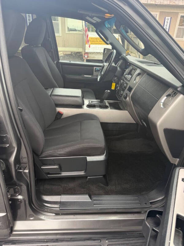 2017 Ford Expedition XLT