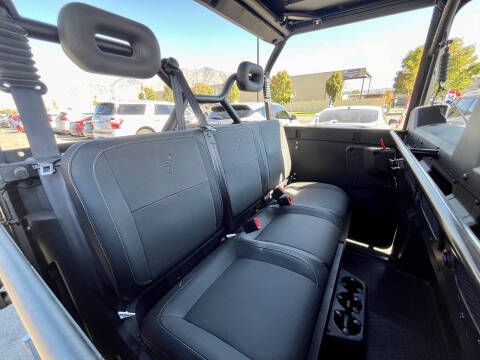 2025 Segway UT10 P Crew