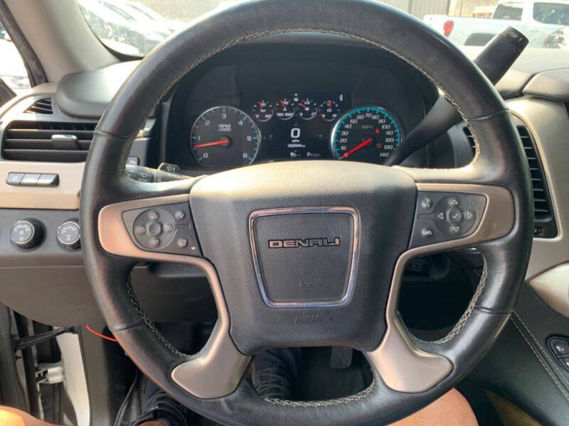 2017 GMC Yukon Denali