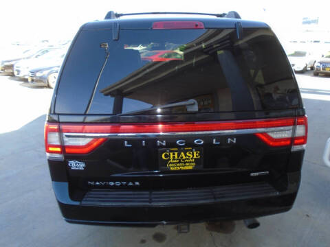 2016 Lincoln Navigator Select