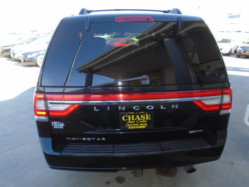 2016 Lincoln Navigator Select