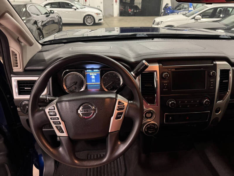 2019 Nissan Titan