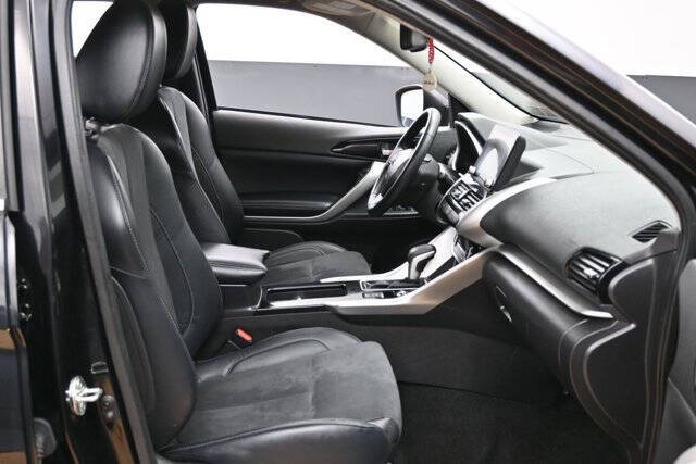2023 Mitsubishi Eclipse Cross SE