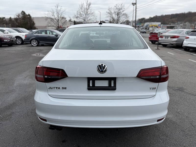 2016 Volkswagen Jetta