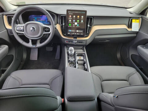 2026 Volvo XC60 B5 Core