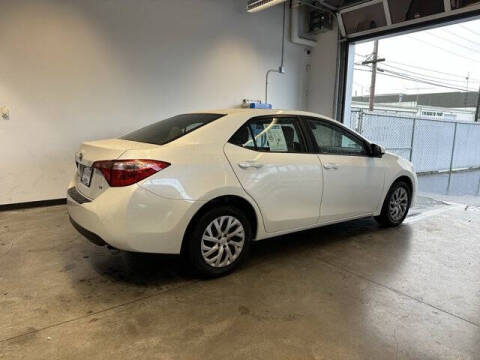 2018 Toyota Corolla LE
