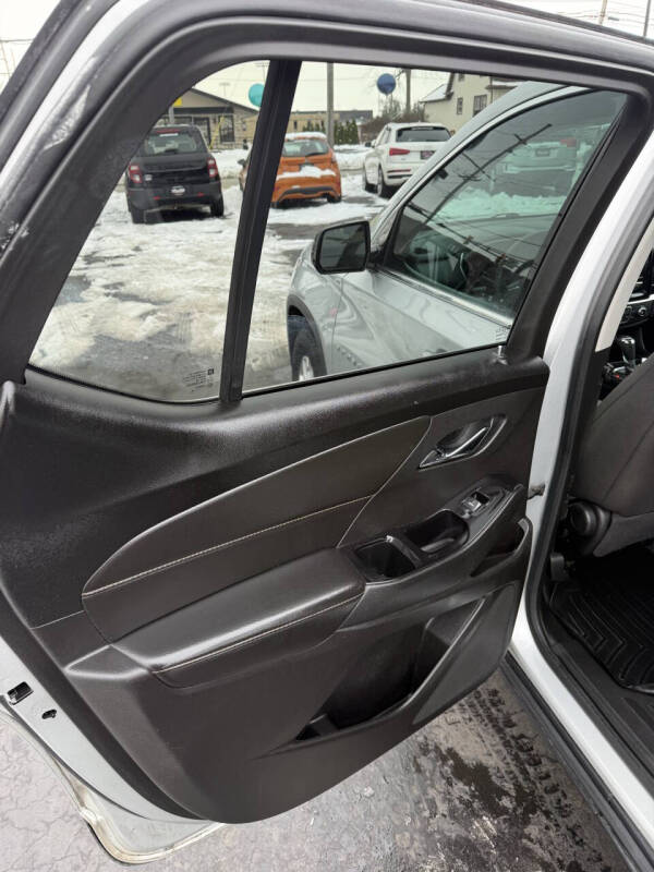 2018 Chevrolet Traverse LS