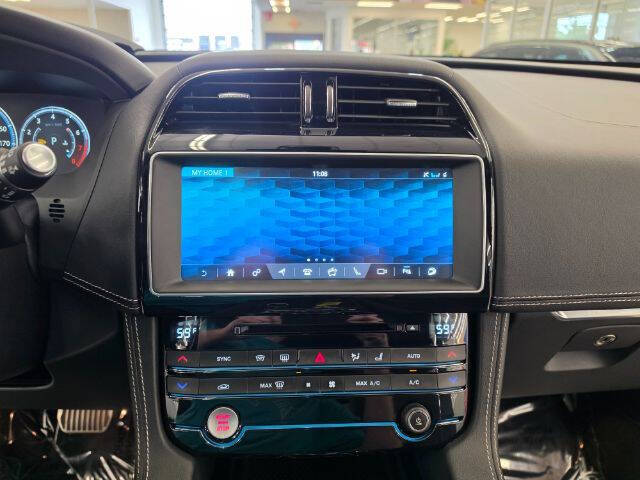 2018 Jaguar F-PACE S