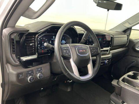 2023 GMC Sierra 1500 Elevation Standard
