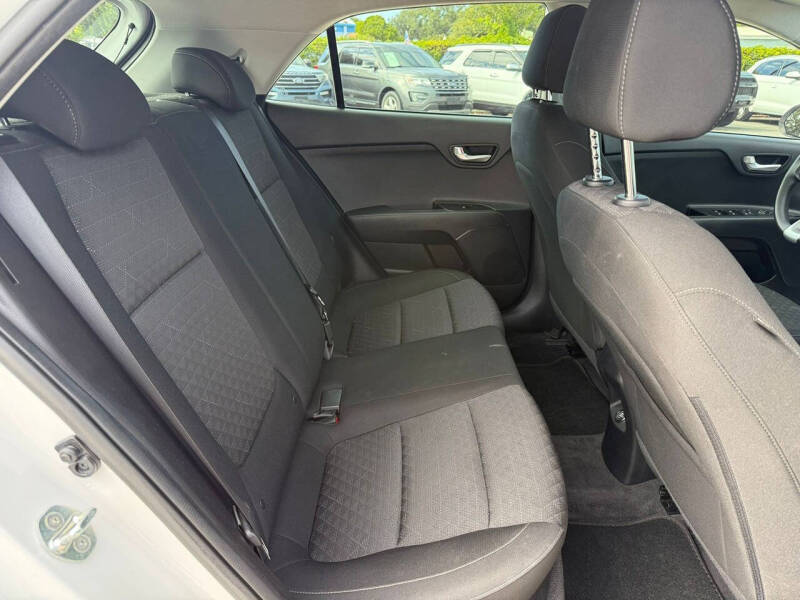 2021 Kia Rio 5-Door S