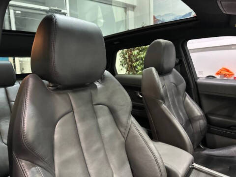 2015 Land Rover Range Rover Evoque Pure Plus