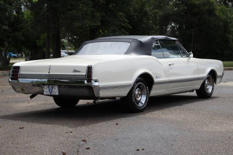 1966 Oldsmobile Cutlass