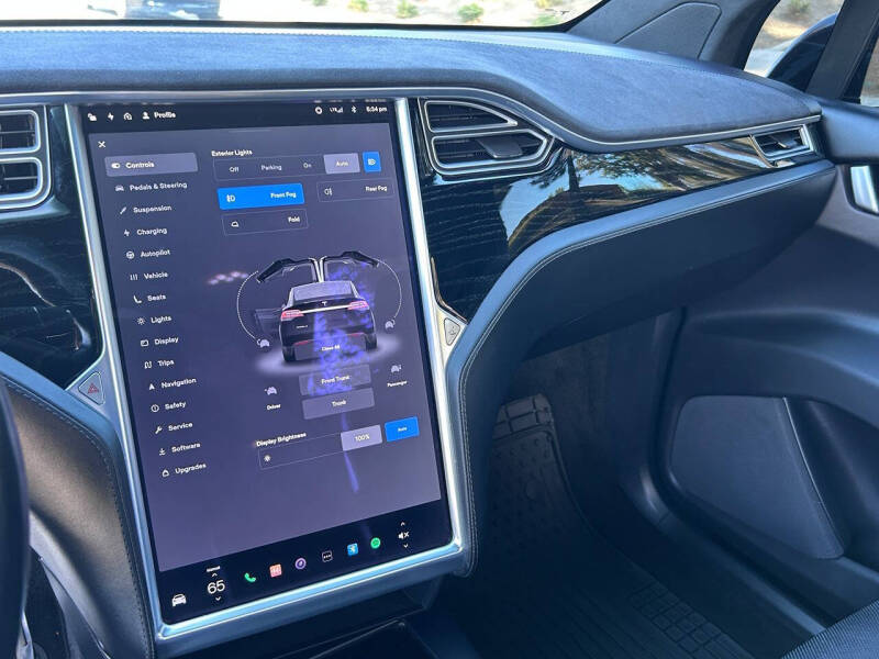 2016 Tesla Model X 75D