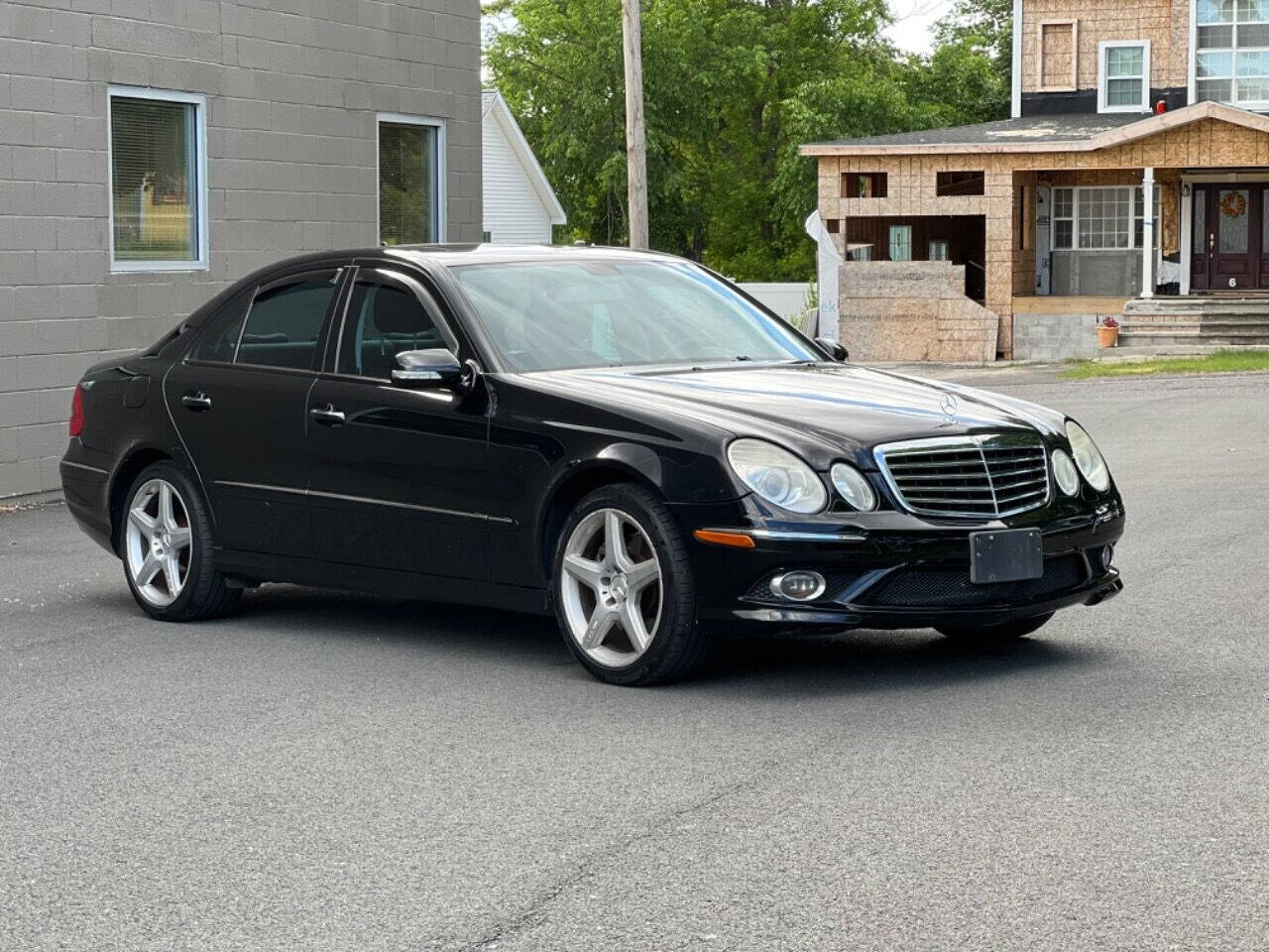 2009 Mercedes-Benz E-Class for sale at Pak Auto in Schenectady, NY