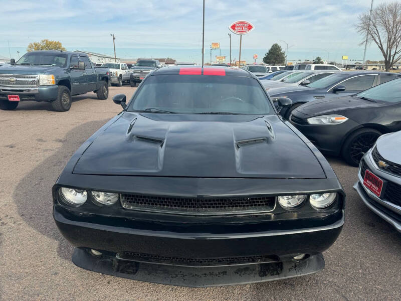 2013 Dodge Challenger SRT8 photo 3