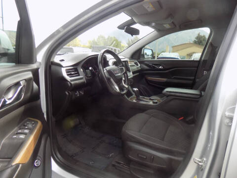 2017 GMC Acadia SLE-2