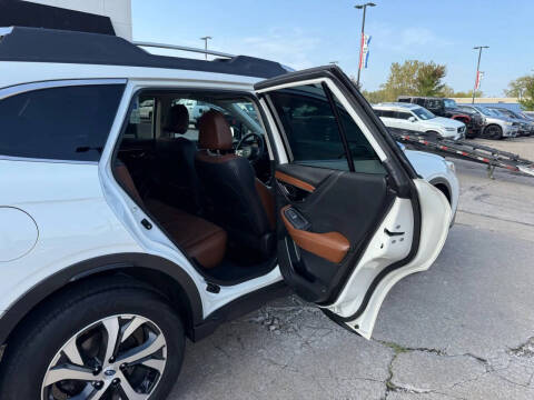 2022 Subaru Outback Touring