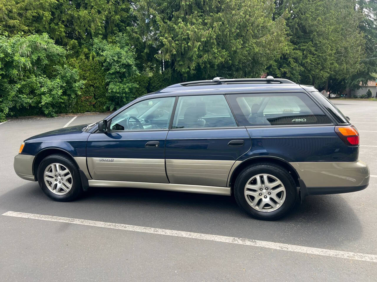 Blue 2004 Subaru Outback Base AWD 4dr Wagon 2
