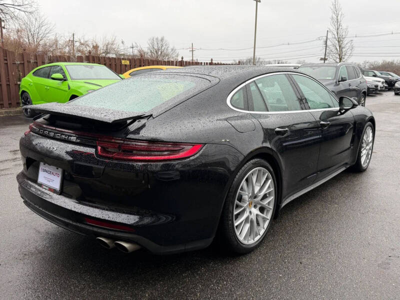 2018 Porsche Panamera 4S