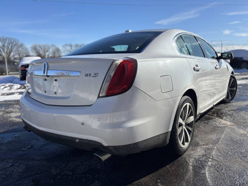 2010 Lincoln MKS