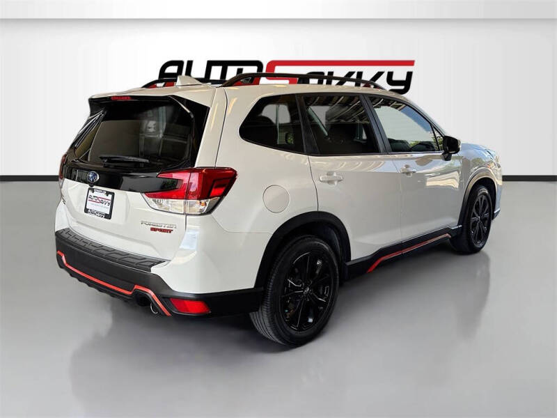 2023 Subaru Forester Sport