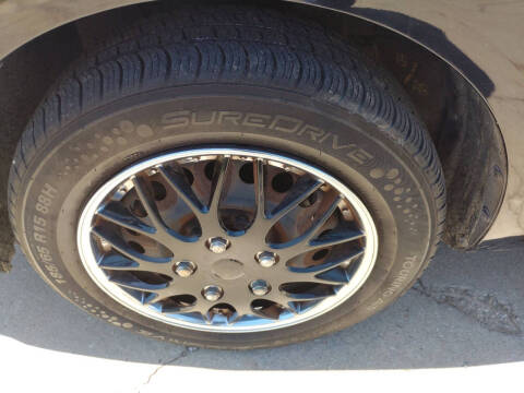 2012 Nissan Versa 1.6 SV