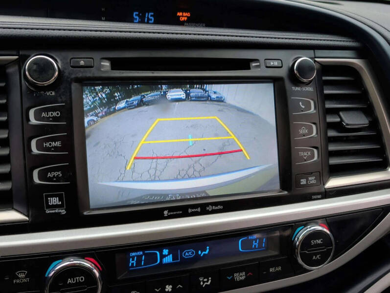 2016 Toyota Highlander