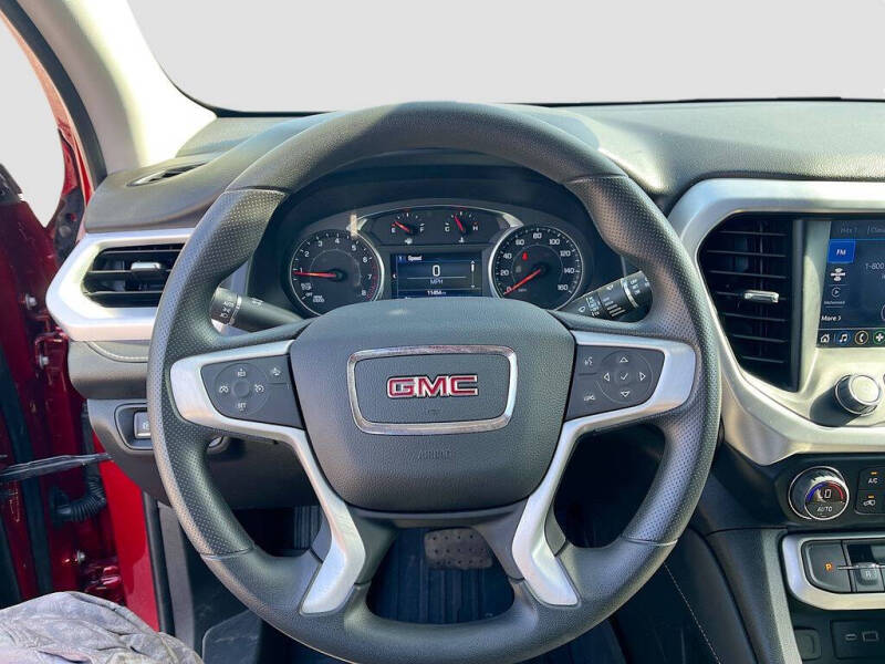 2023 GMC Acadia SLE