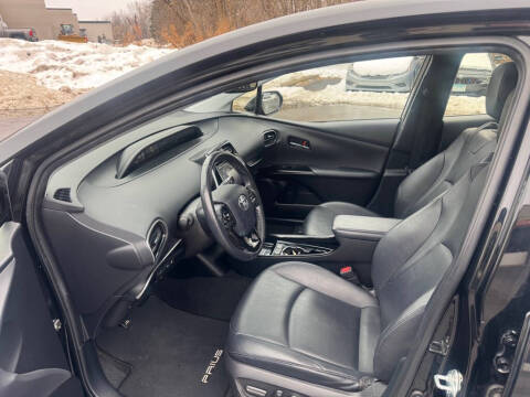 2019 Toyota Prius XLE