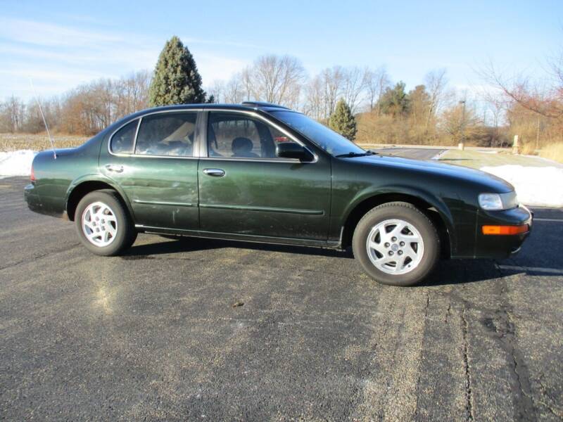 1999 Nissan Maxima for sale at Crossroads Used Cars Inc. in Tremont IL