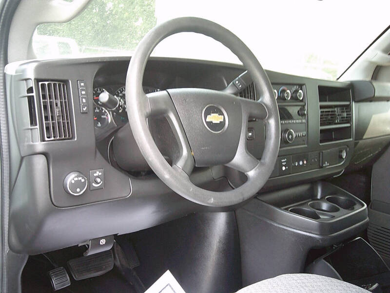 2019 Chevrolet Express 2500