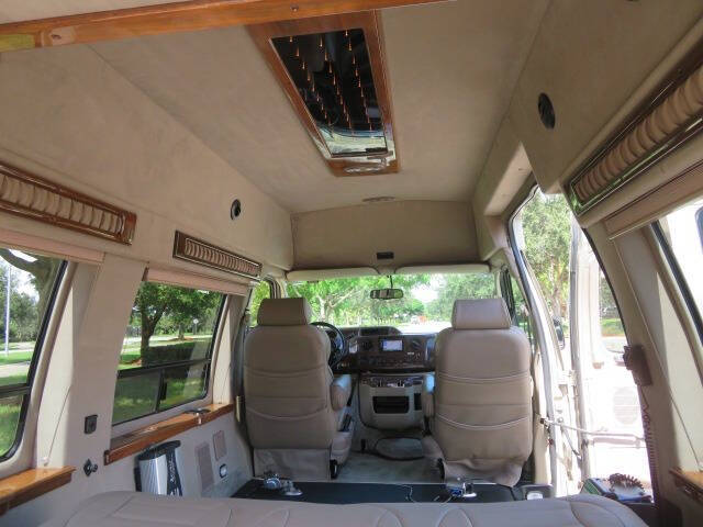 2013 Ford E-Series E-150