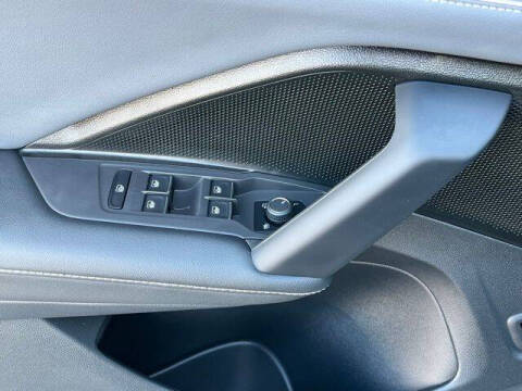 2025 Volkswagen Tiguan SEL R-Line 4Motion